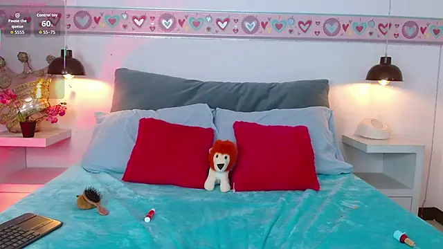 Suzy1  online show from January 9, 2026, 7:26 pm