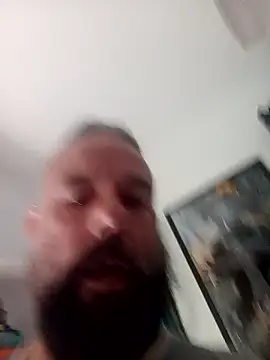 kikecastella online show from October 21, 2025, 3:13 pm