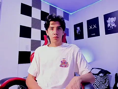 Snapshot of jeycobb chatting on October 27, 2025, 11:47 am jeycobb online show from October 27, 2025, 11:47 am