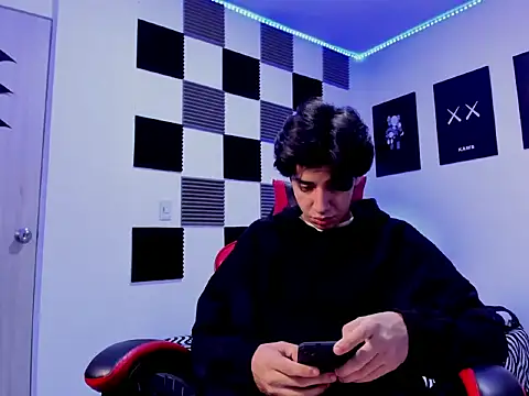 Snapshot of jeycobb chatting on November 15, 2025, 12:02 pm jeycobb online show from November 15, 2025, 12:02 pm