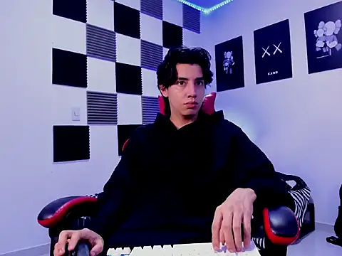 Snapshot of jeycobb chatting on November 24, 2025, 11:54 am jeycobb online show from November 24, 2025, 11:54 am