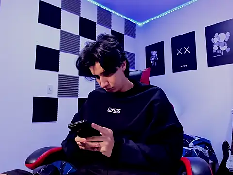 Snapshot of jeycobb chatting on December 3, 2025, 12:03 pm jeycobb online show from December 3, 2025, 12:03 pm