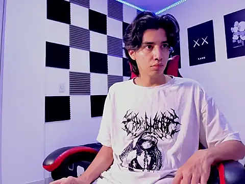 Snapshot of jeycobb chatting on December 20, 2025, 12:12 pm jeycobb online show from December 20, 2025, 12:12 pm