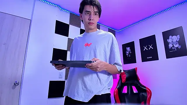 jeycobb online show from March 21, 2026, 1:21 am