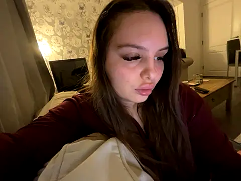 EllaStarrxxx online show from November 25, 2025, 2:22 am