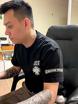 latava online show from November 16, 2025, 5:07 pm