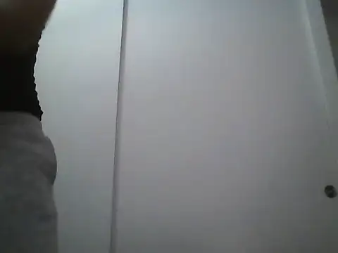 Snapshot of Sunny_Pebble chatting on November 8, 2025, 3:50 am Sunny Pebble online show from November 8, 2025, 3:50 am