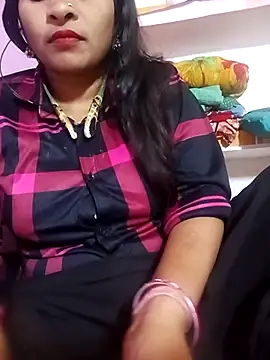 Priyanka hot54 online show from October 21, 2025, 5:35 pm