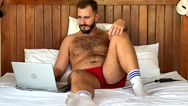 Snapshot of mrmaxiy chatting on July 11, 2026, 8:17 am mrmaxiy online show from July 11, 2026, 8:17 am