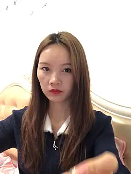 Snapshot of Mile-m chatting on February 3, 2026, 2:44 pm Mile-m online show from February 3, 2026, 2:44 pm