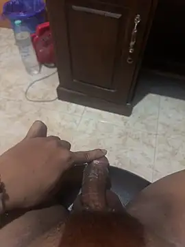 Snapshot of latexidn chatting on October 11, 2025, 5:22 pm latexidn online show from October 11, 2025, 5:22 pm