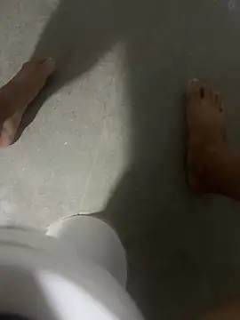 Snapshot of latexidn chatting on October 22, 2025, 11:54 am latexidn online show from October 22, 2025, 11:54 am