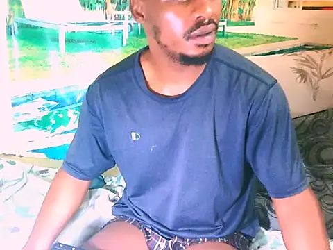 Snapshot of EbonyTiger69 chatting on December 13, 2025, 8:04 pm EbonyTiger69 online show from December 13, 2025, 8:04 pm