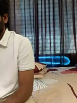 Snapshot of vickyandtania chatting on December 15, 2025, 8:07 am vickyandtania online show from December 15, 2025, 8:07 am