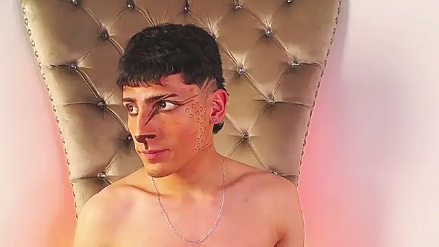 MateoMitchell online show from October 27, 2025, 5:11 am