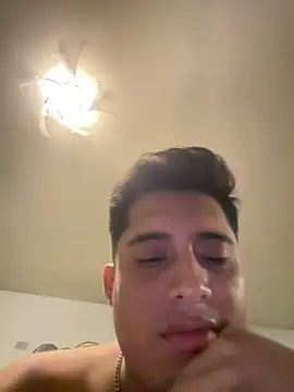 Darelzexxxxxx online show from March 16, 2026, 4:40 am