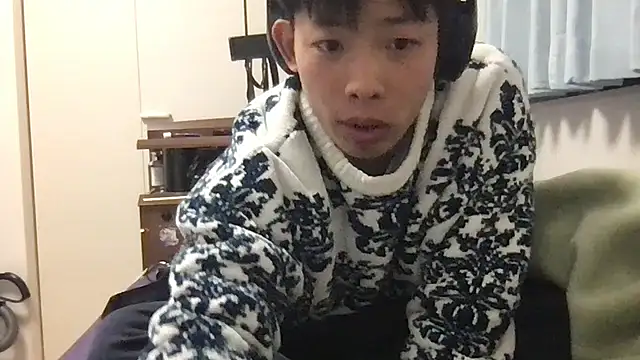 Snapshot of aooya chatting on December 14, 2025, 9:52 pm aooya online show from December 14, 2025, 9:52 pm