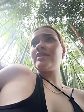 abby murphy online show from November 29, 2025, 8:12 pm