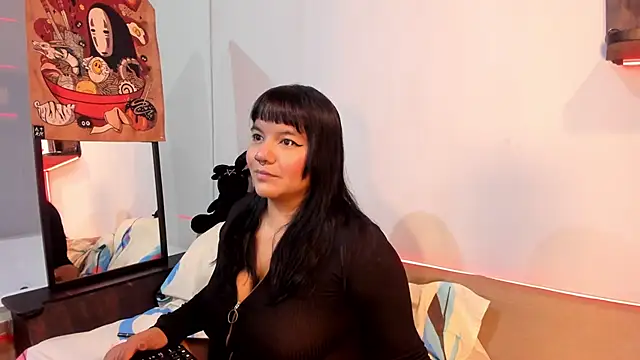 Louiemanson  online show from October 10, 2025, 4:55 am