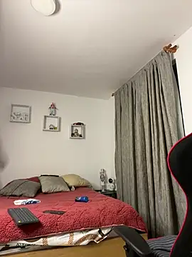 Ezzio Scolaro online show from February 20, 2026, 1:35 am