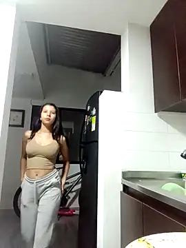 Jade-66 online show from October 7, 2025, 11:46 pm