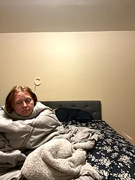 Snapshot of sunshinemielos chatting on October 7, 2025, 3:47 am sunshinemielos online show from October 7, 2025, 3:47 am