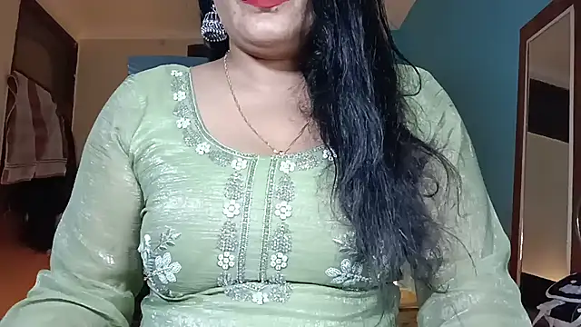 Snapshot of horny_milf_couple chatting on June 15, 2026, 8:55 pm horny milf couple online show from June 15, 2026, 8:55 pm