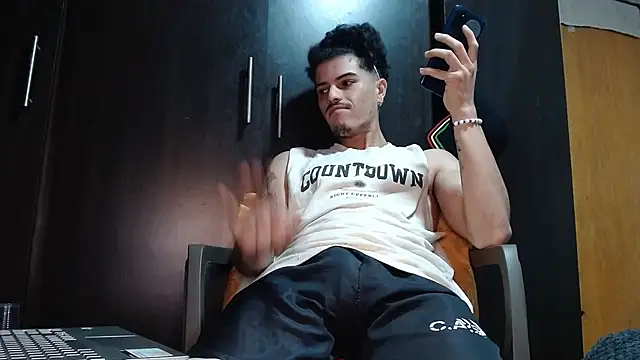 imsammytop online show from November 25, 2025, 9:31 am