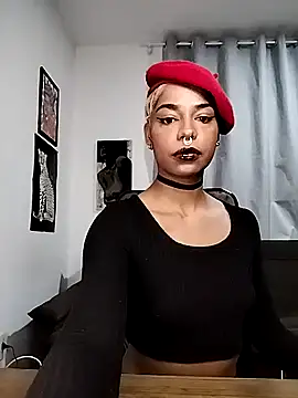 Helenoir online show from April 12, 2026, 8:41 am