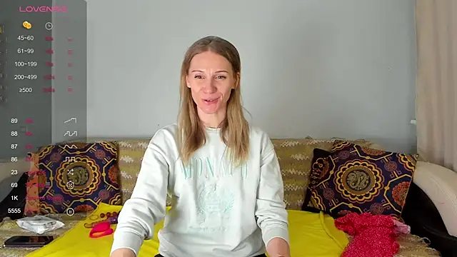 Snapshot of Amalia_Mio chatting on December 15, 2025, 8:07 am Amalia Mio online show from December 15, 2025, 8:07 am