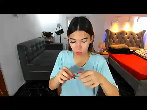 Yourdreamgoddess online show from June 11, 2026, 5:22 pm