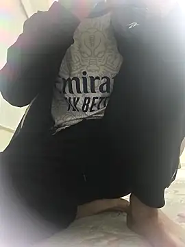 Sert erkek21 ysm online show from April 2, 2026, 6:16 pm