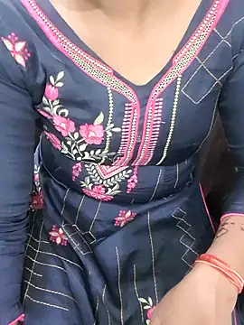 Snapshot of Rita_rani6 chatting on October 13, 2025, 3:39 am Rita rani6 online show from October 13, 2025, 3:39 am