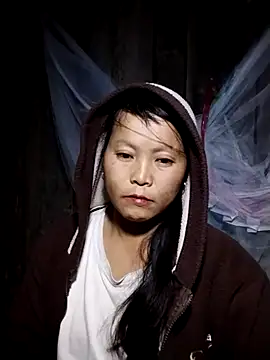 sumaybae online show from November 23, 2025, 1:44 pm