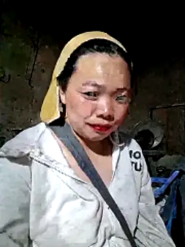 miomio-12 online show from December 21, 2025, 12:23 pm