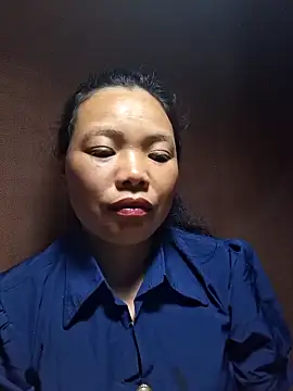 miomio-12 online show from February 16, 2026, 2:24 pm