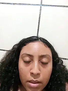 Snapshot of ZS_Oficial chatting on October 25, 2025, 9:17 am ZS Oficial online show from October 25, 2025, 9:17 am