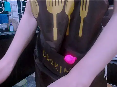 Snapshot of ravy_kim chatting on November 15, 2025, 11:29 am ravy kim online show from November 15, 2025, 11:29 am