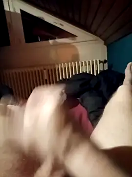 ImperlPerverso59 online show from April 19, 2026, 8:33 pm