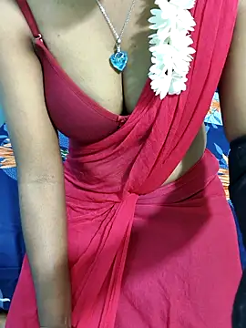 Snapshot of Chennai-couples chatting on February 3, 2026, 6:13 pm Chennai-couples online show from February 3, 2026, 6:13 pm