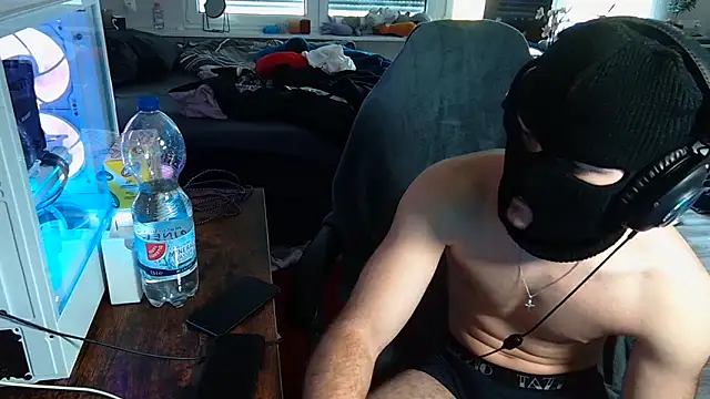 Snapshot of WolkenJunge2006 chatting on October 24, 2025, 12:12 pm WolkenJunge2006 online show from October 24, 2025, 12:12 pm