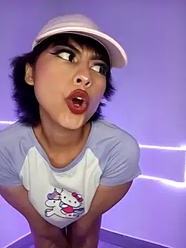 Snapshot of Eva_Feller69 chatting on October 28, 2025, 11:40 pm Eva Feller69 online show from October 28, 2025, 11:40 pm