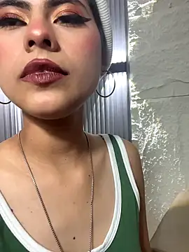 Snapshot of Eva_Feller69 chatting on November 12, 2025, 3:07 am Eva Feller69 online show from November 12, 2025, 3:07 am