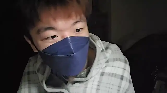 Snapshot of fox165 chatting on December 18, 2025, 4:46 pm fox165 online show from December 18, 2025, 4:46 pm