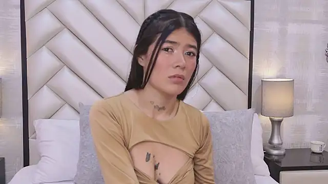 CristalShayy online show from February 28, 2026, 12:06 pm