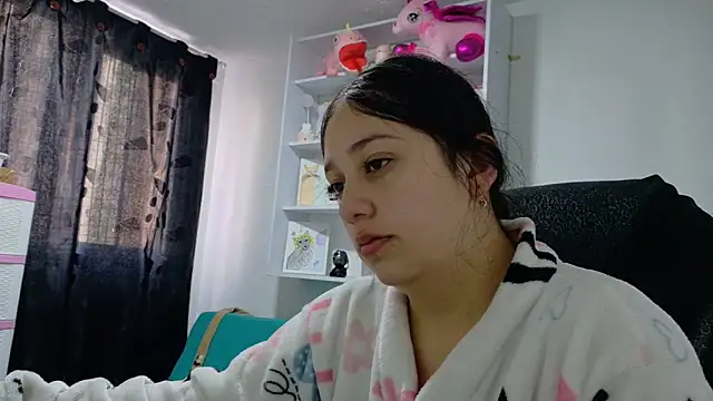 Snapshot of KOREN_JALAA chatting on April 18, 2026, 3:05 pm KOREN JALAA online show from April 18, 2026, 3:05 pm