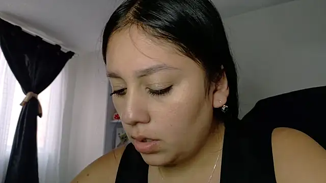 Snapshot of KOREN_JALAA chatting on May 22, 2026, 10:15 pm KOREN JALAA online show from May 22, 2026, 10:15 pm