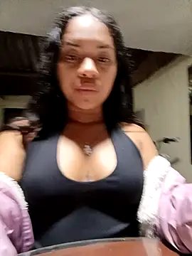 Amayavaldes online show from November 22, 2025, 2:43 am