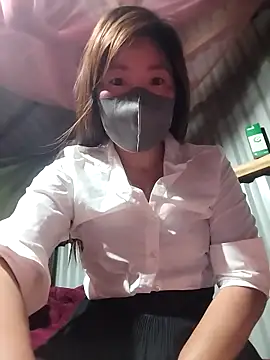 xuancoca online show from October 9, 2025, 9:02 pm