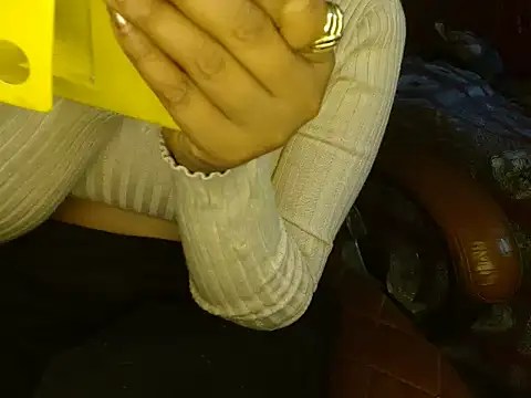 Kittibhabhi-9 online show from November 23, 2025, 7:52 am